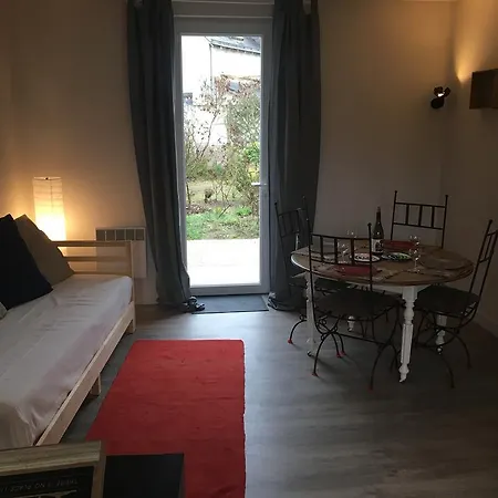 Pornizhan44 Apartamento